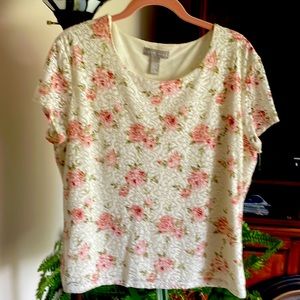 Kate Hill lace shell with lining. XL